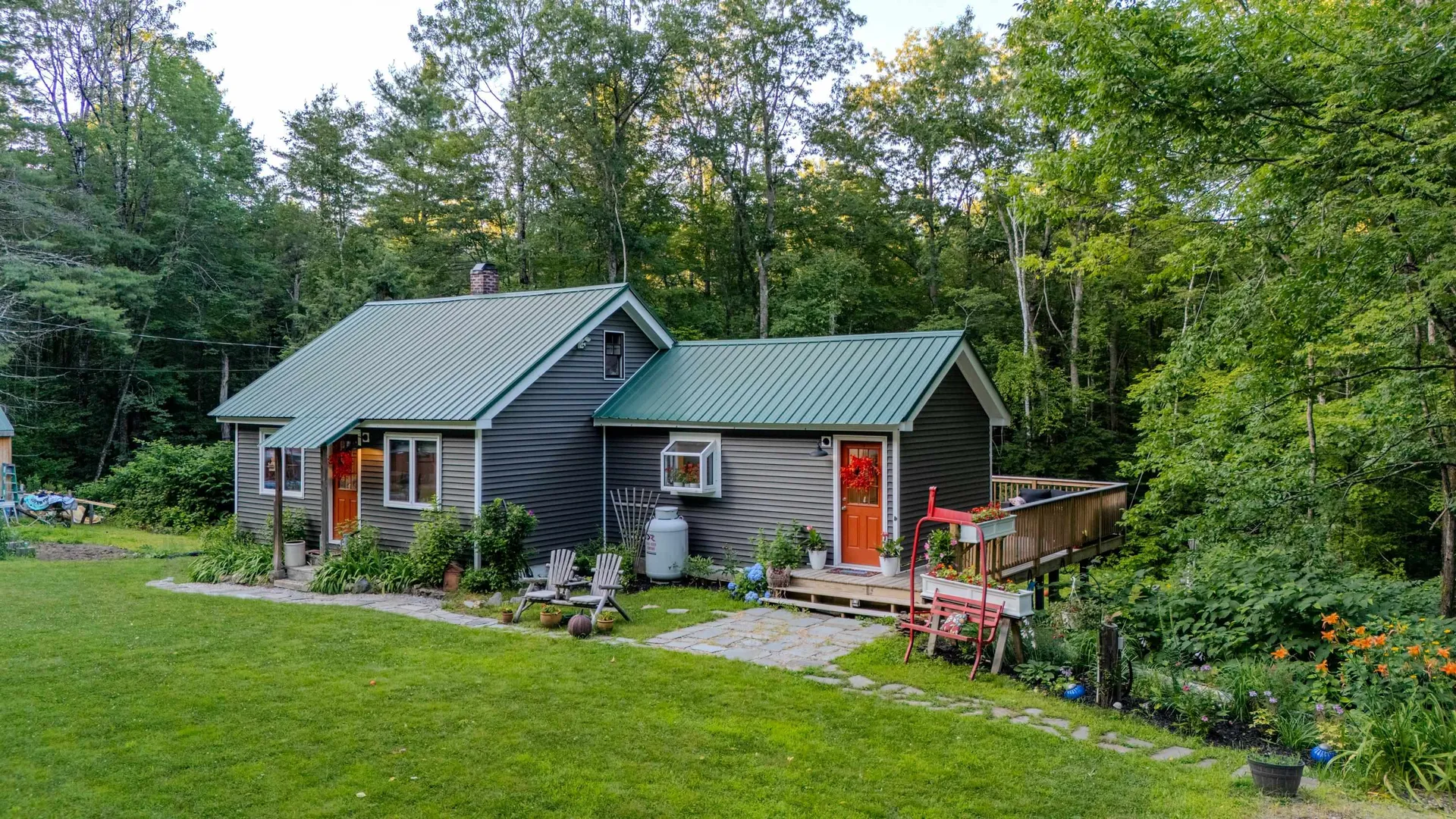 780 Old Route 25 Rumney NH 03266