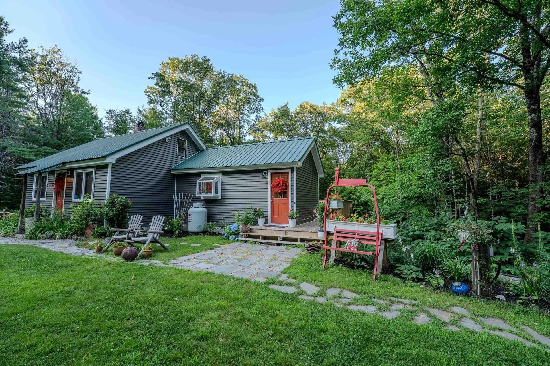 780 Old Route 25 Rumney NH 03266