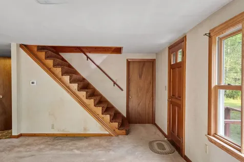 31 Dillon Drive East Strafford NH 03884