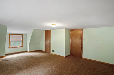 31 Dillon Drive East Strafford NH 03884