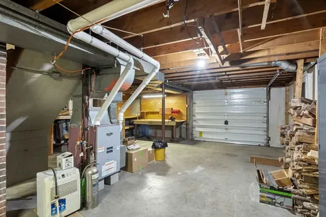 31 Dillon Drive East Strafford NH 03884