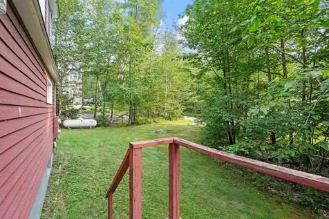 31 Dillon Drive East Strafford NH 03884