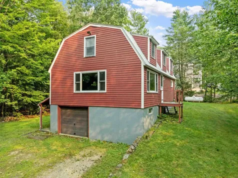 31 Dillon Drive East Strafford NH 03884