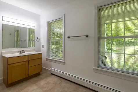 258 Mending Walls Road Manchester VT 05255