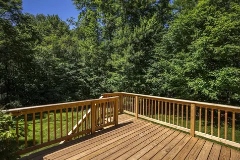 258 Mending Walls Road Manchester VT 05255