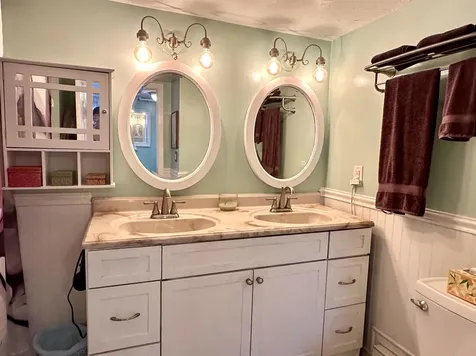 40 Bowman Street Laconia NH 03246