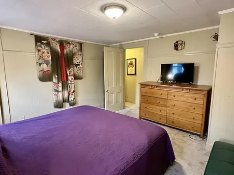 40 Bowman Street Laconia NH 03246