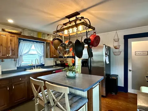 40 Bowman Street Laconia NH 03246