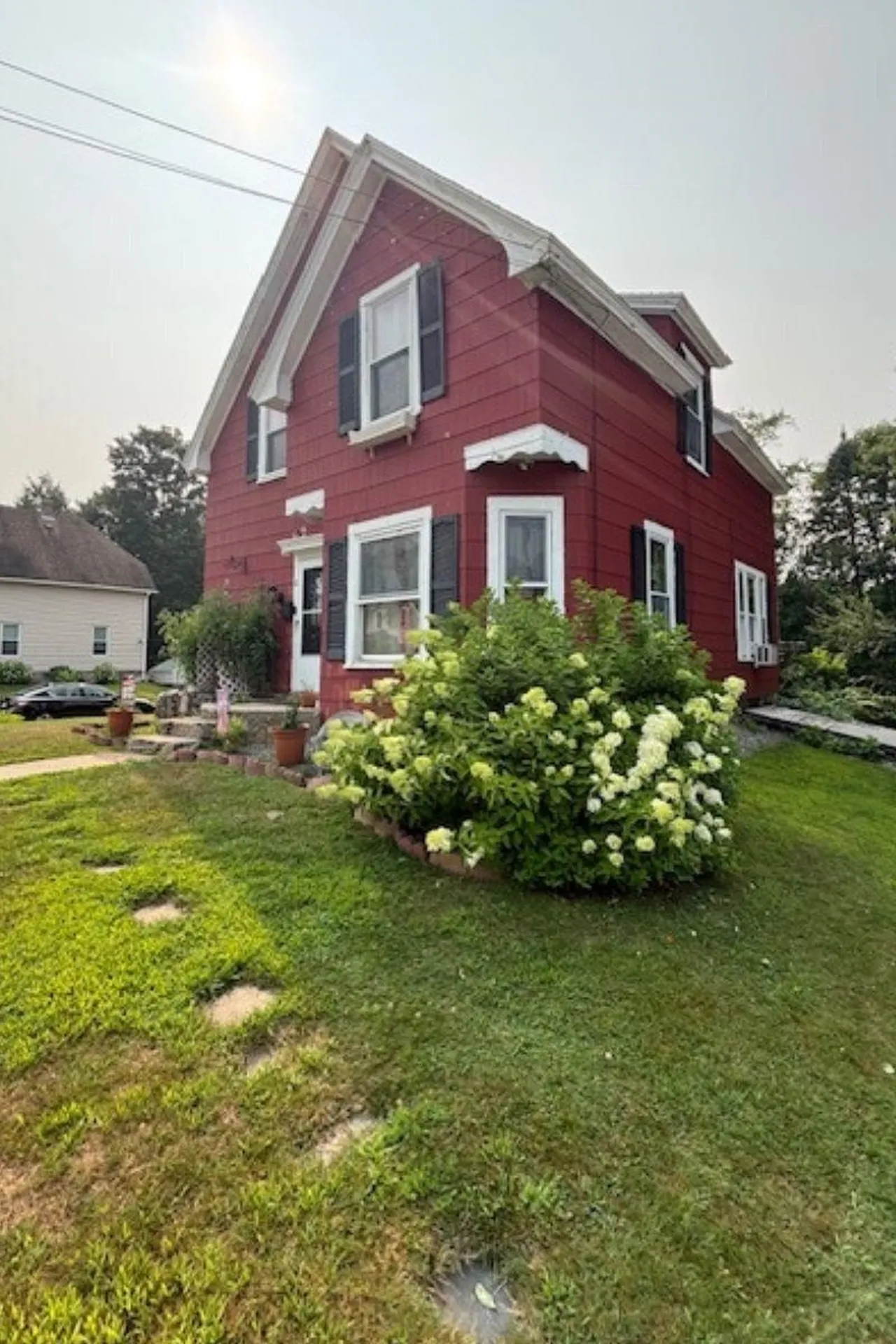 13 Fairview Avenue Derry NH 03038