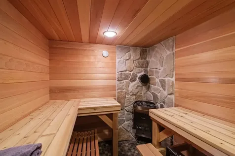 28 Moose Walk Moultonborough NH 03254