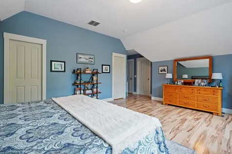 28 Moose Walk Moultonborough NH 03254