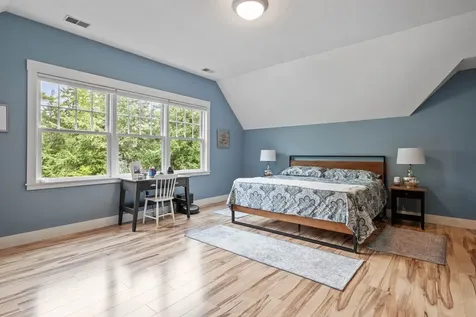 28 Moose Walk Moultonborough NH 03254