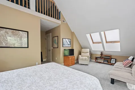 28 Moose Walk Moultonborough NH 03254