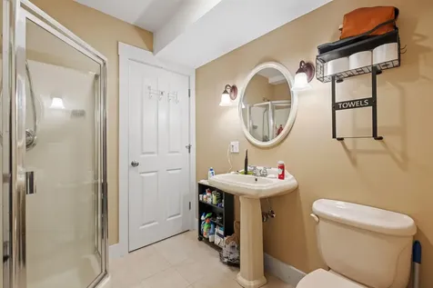 28 Moose Walk Moultonborough NH 03254