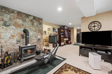 28 Moose Walk Moultonborough NH 03254