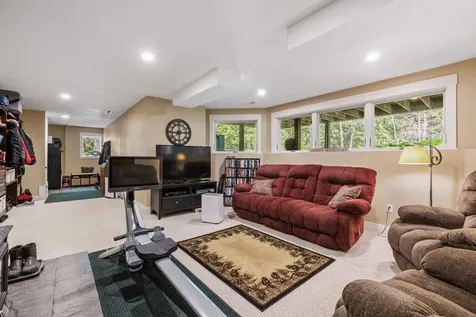 28 Moose Walk Moultonborough NH 03254