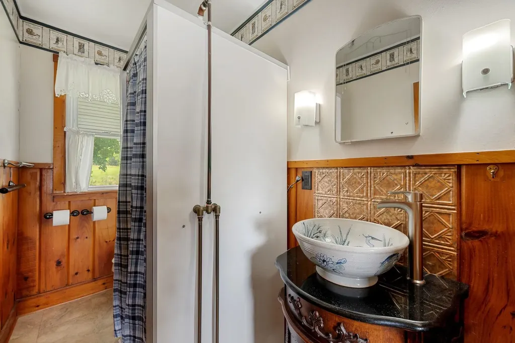 72 Wally's Point Road South Hero VT 05486