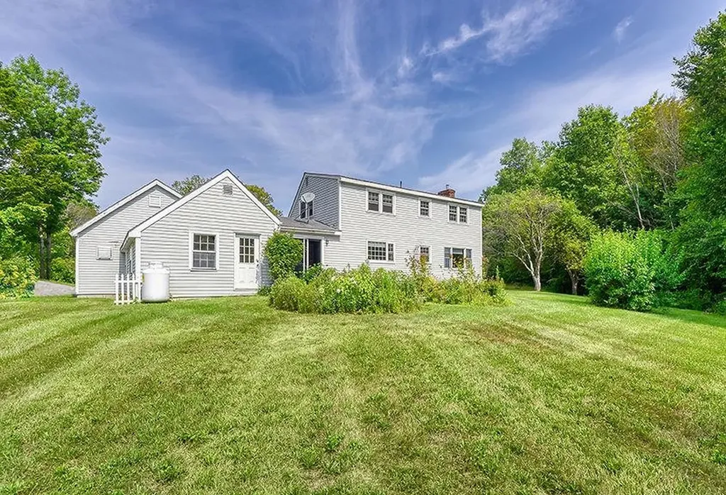 39 Weston Heights Road Rockingham VT 05154