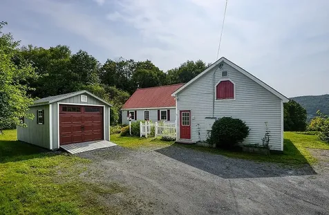 39 Weston Heights Road Rockingham VT 05154