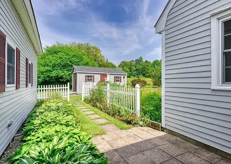 39 Weston Heights Road Rockingham VT 05154