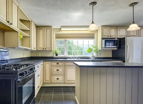 39 Weston Heights Road Rockingham VT 05154