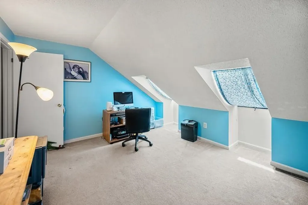 202 Route 27 Raymond NH 03077