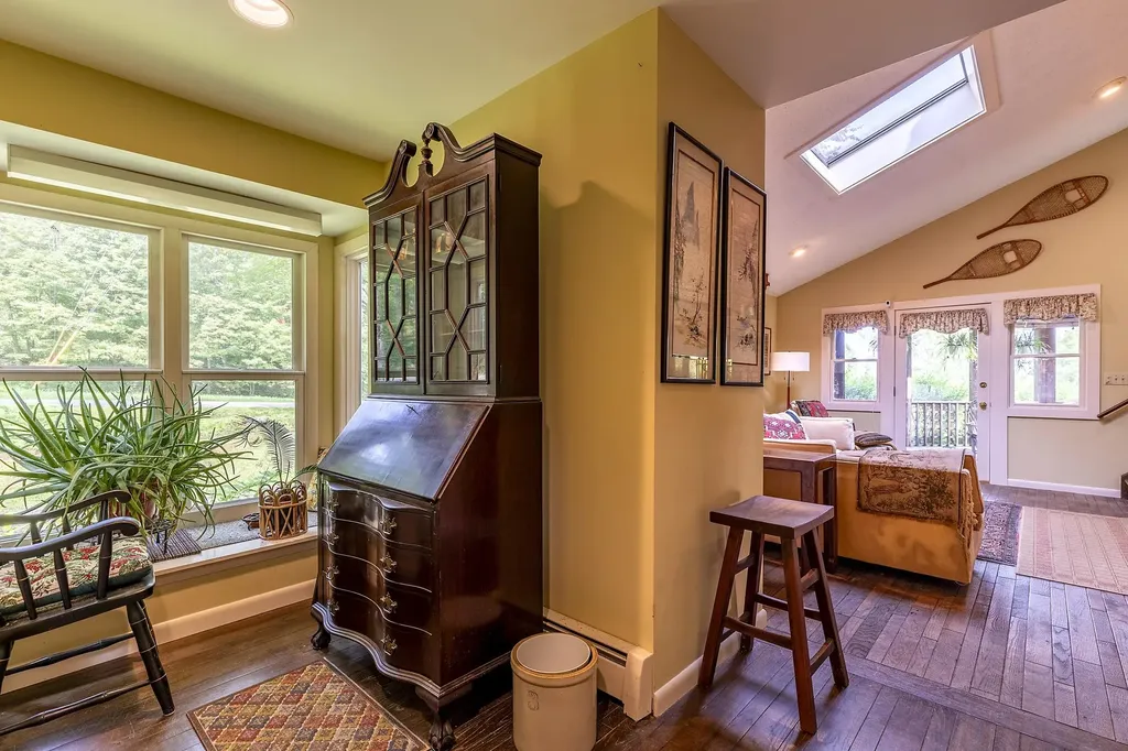 1175 South End Road Mount Tabor VT 05253