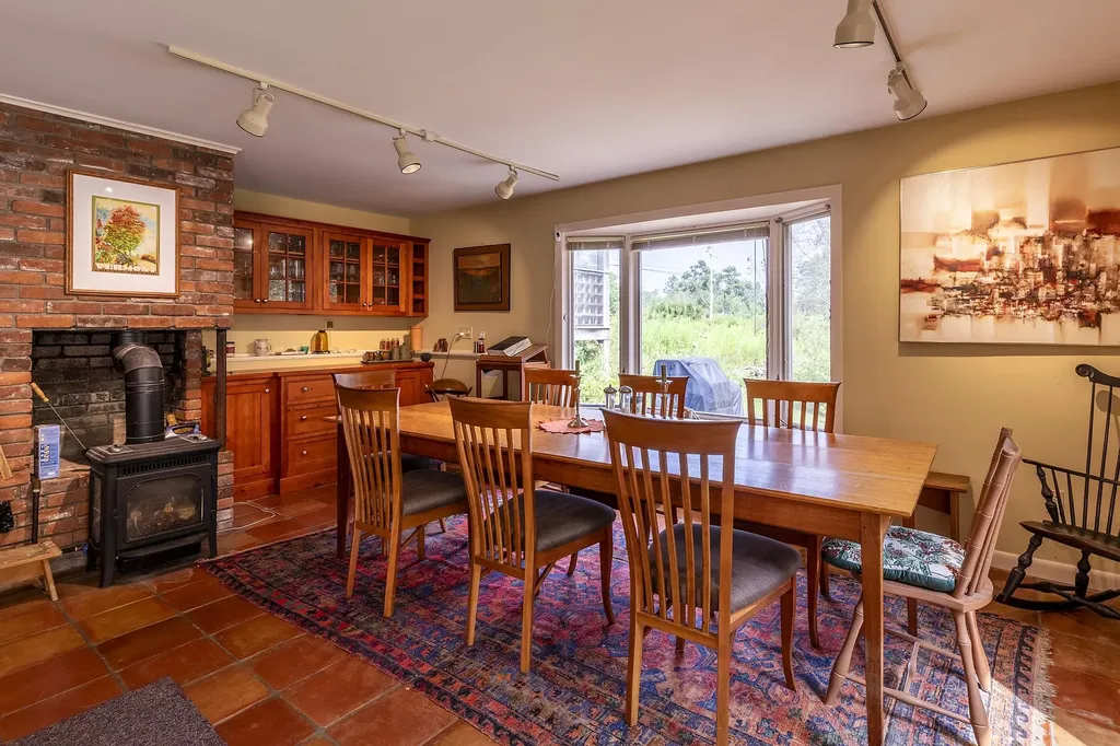 1175 South End Road Mount Tabor VT 05253