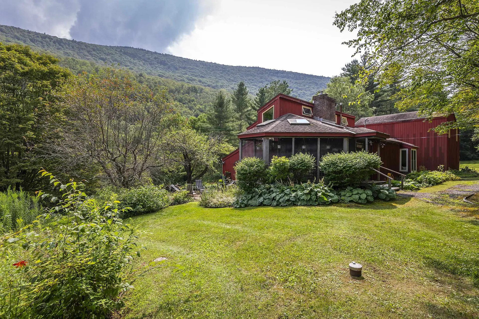 1175 South End Road Mount Tabor VT 05253