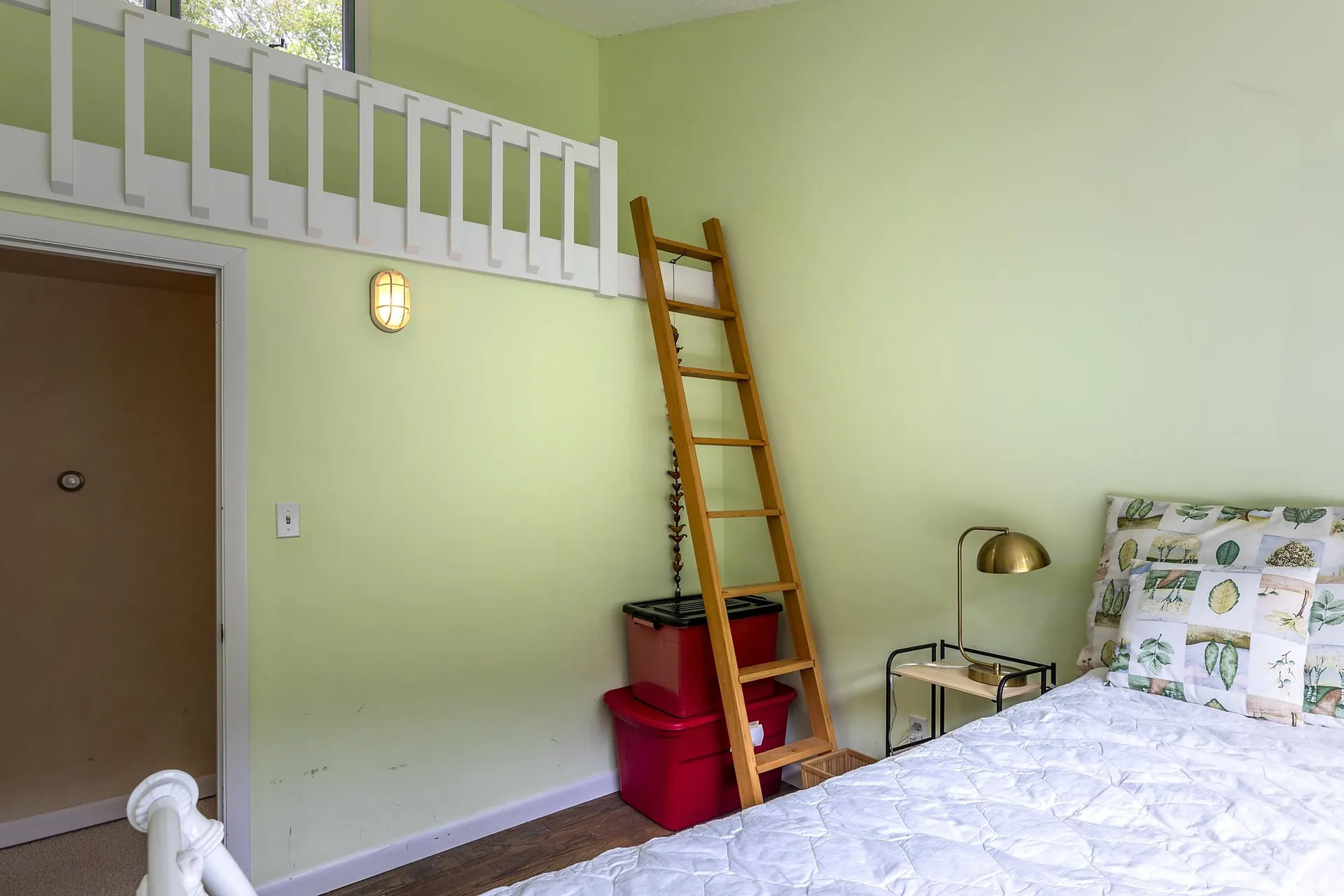 1175 South End Road Mount Tabor VT 05253