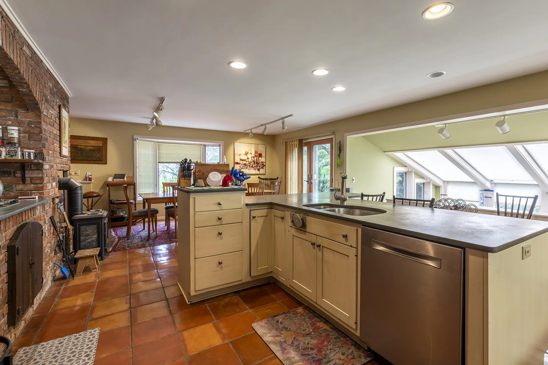 1175 South End Road Mount Tabor VT 05253