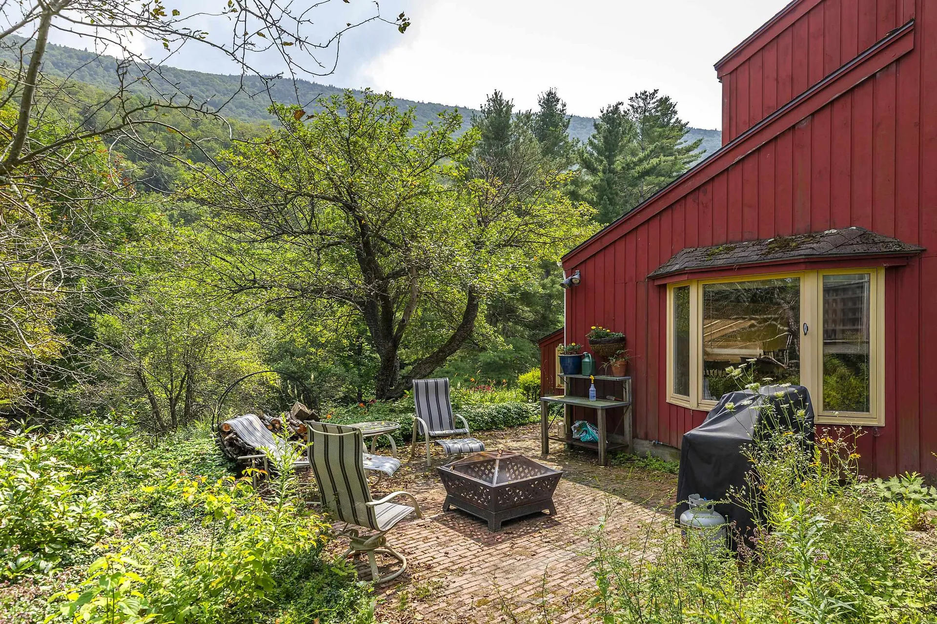 1175 South End Road Mount Tabor VT 05253