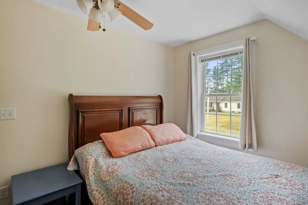 82 Robinhood Road Wakefield NH 03830