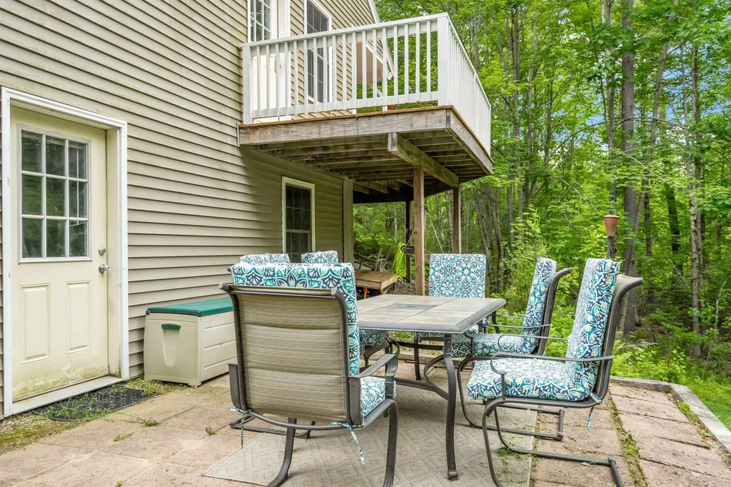 82 Robinhood Road Wakefield NH 03830