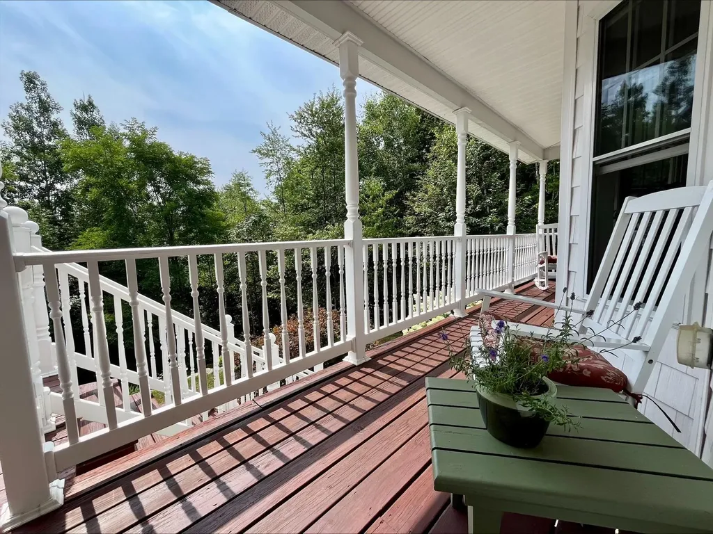 459 Grandview Road Conway NH 03818