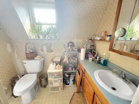 9 Seabury Street Rutland City VT 05701