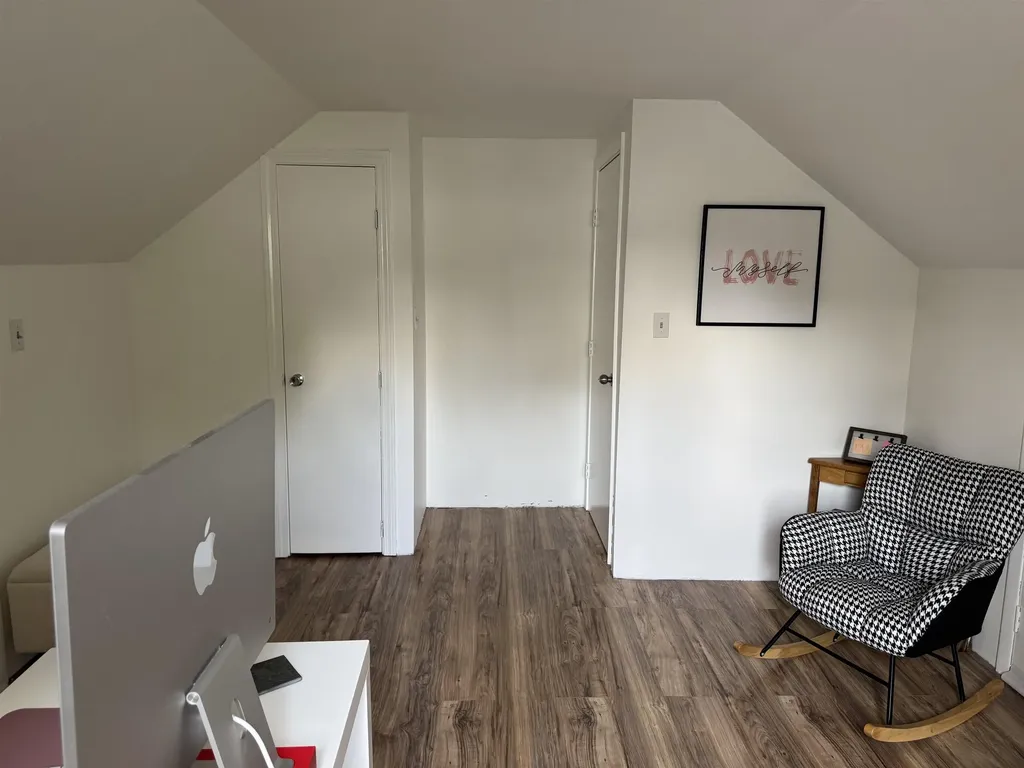 24 Hale Avenue Hooksett NH 03106