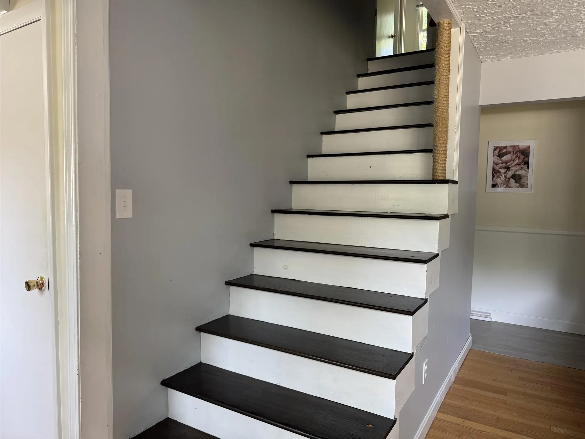 24 Hale Avenue Hooksett NH 03106