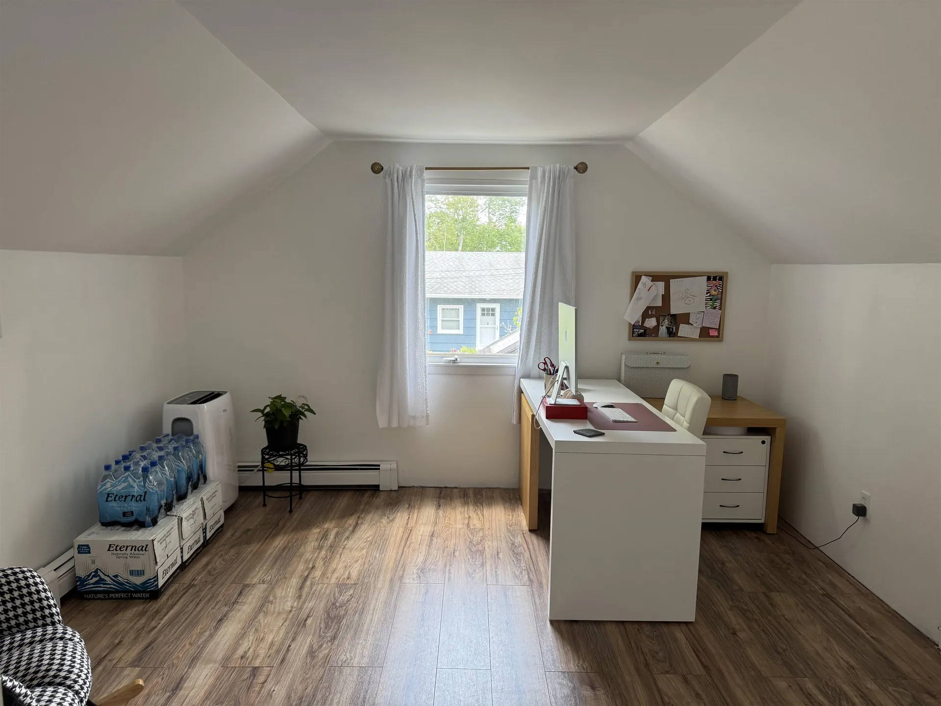 24 Hale Avenue Hooksett NH 03106