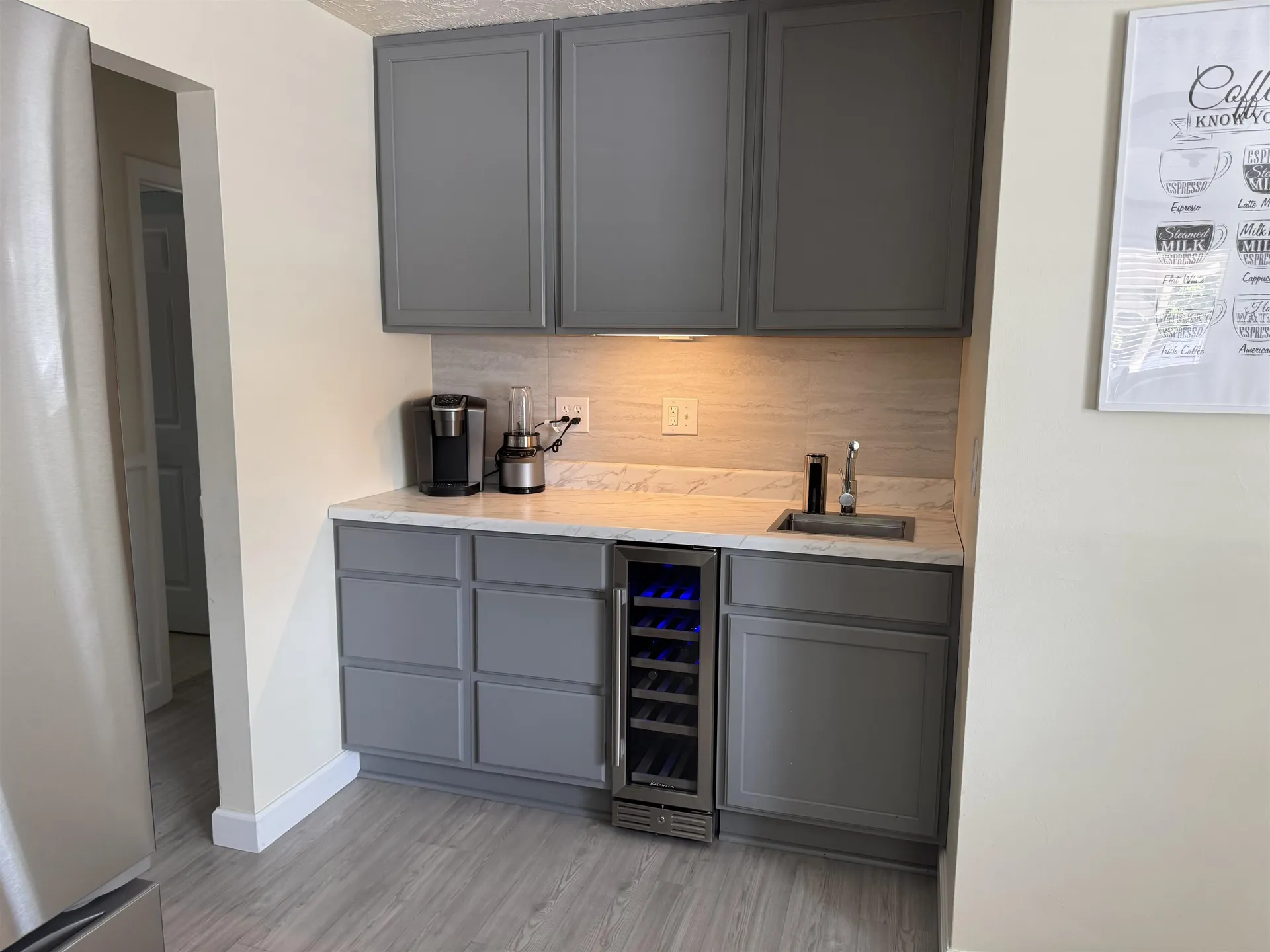 24 Hale Avenue Hooksett NH 03106