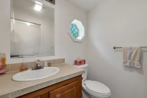 70 Osprey Road Alton NH 03809