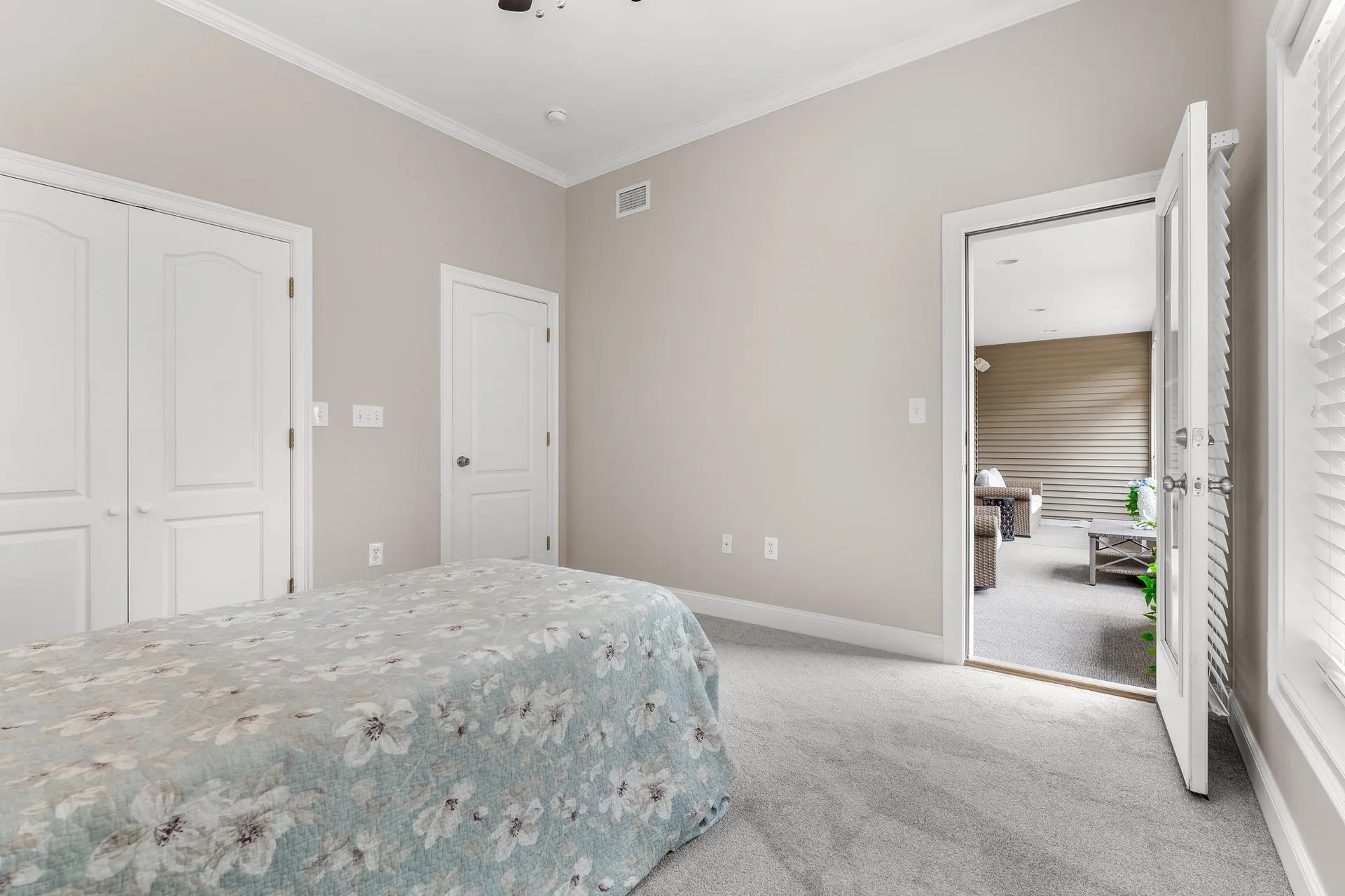 107 Litchfield Road Londonderry NH 03053