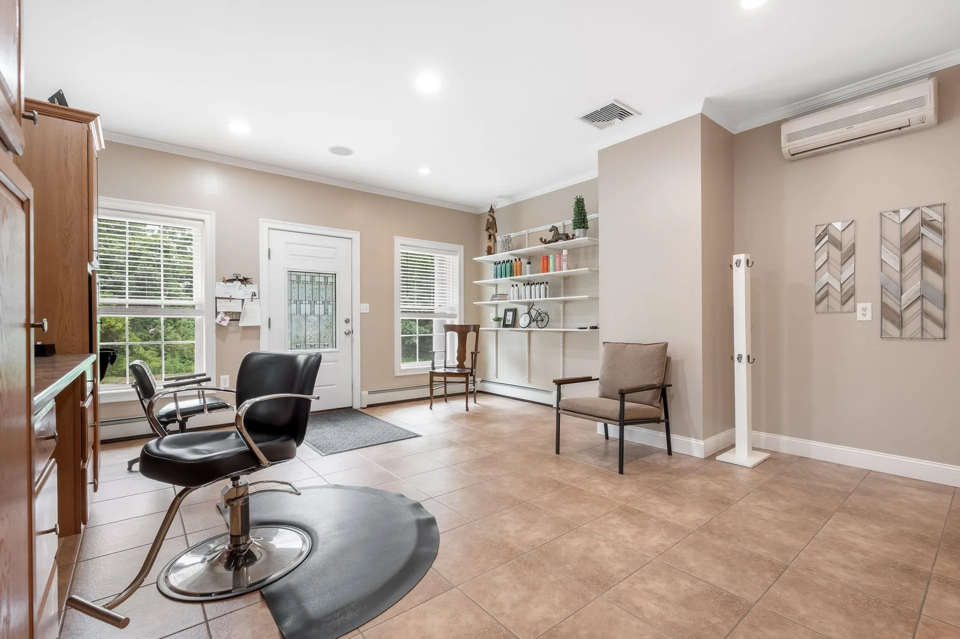 107 Litchfield Road Londonderry NH 03053