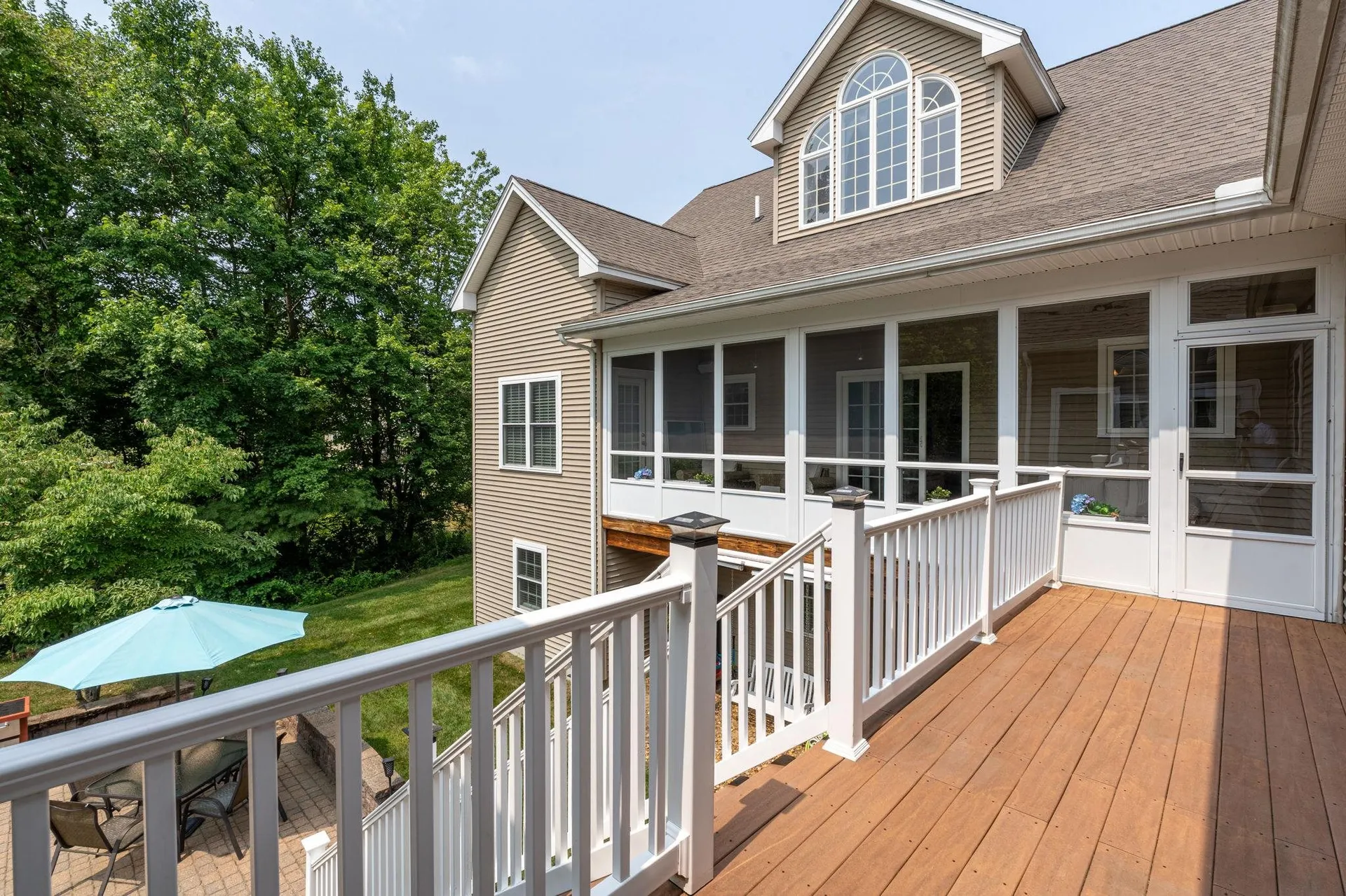 107 Litchfield Road Londonderry NH 03053