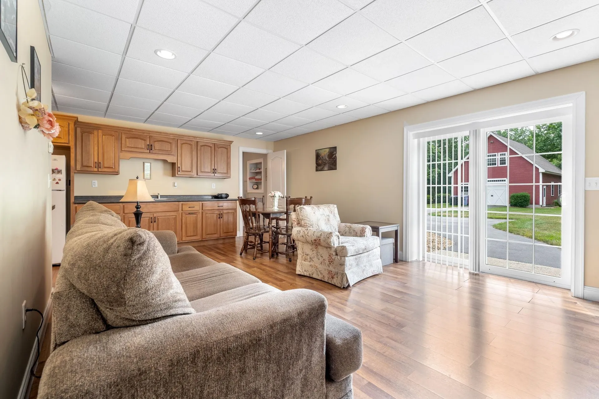 107 Litchfield Road Londonderry NH 03053