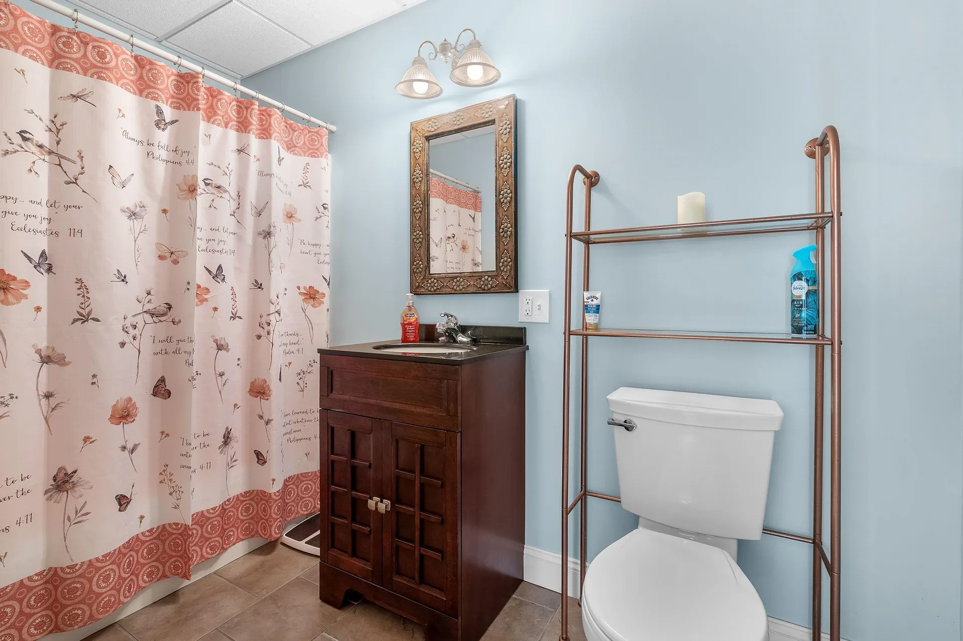 107 Litchfield Road Londonderry NH 03053