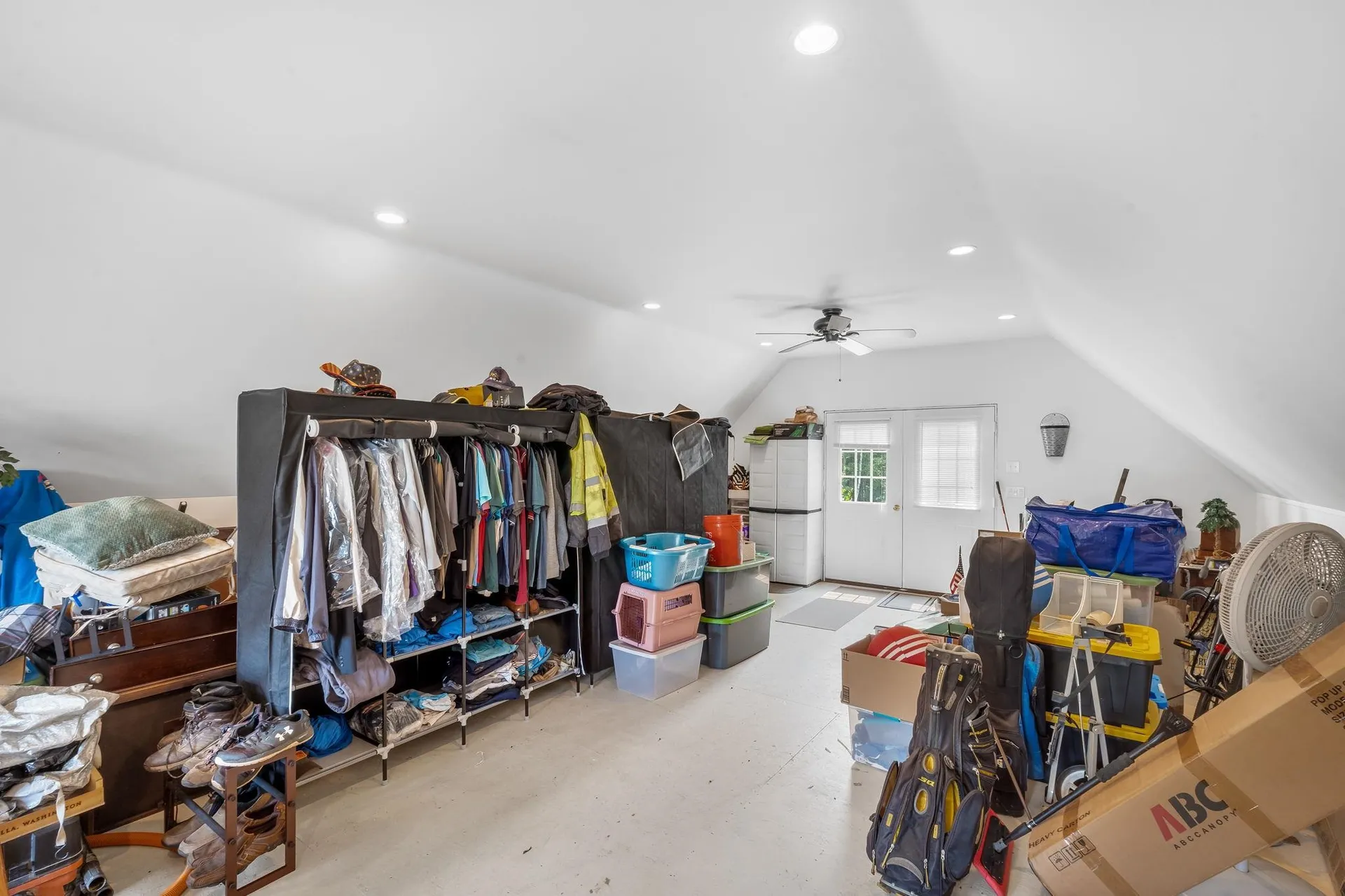 107 Litchfield Road Londonderry NH 03053