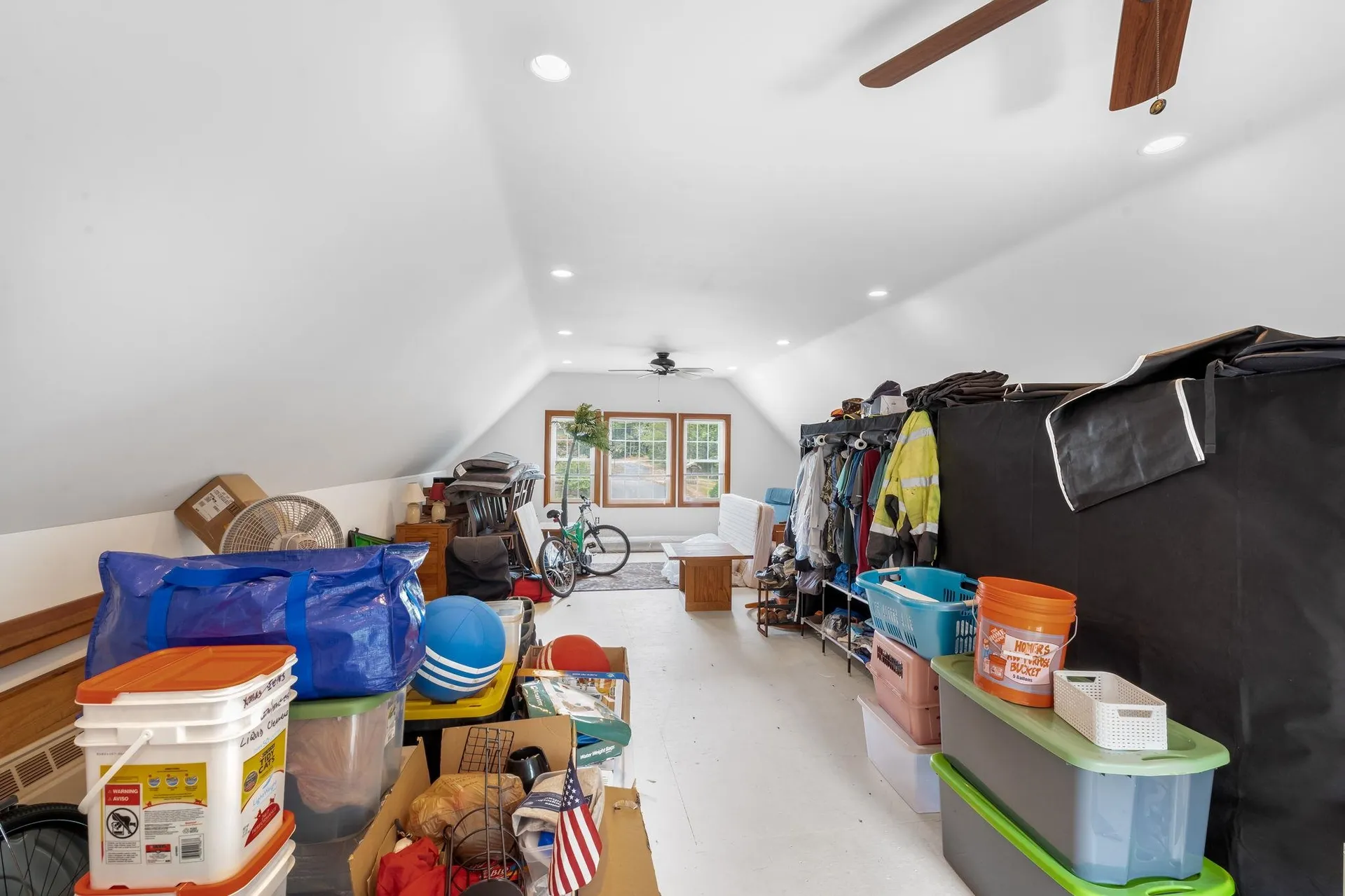 107 Litchfield Road Londonderry NH 03053