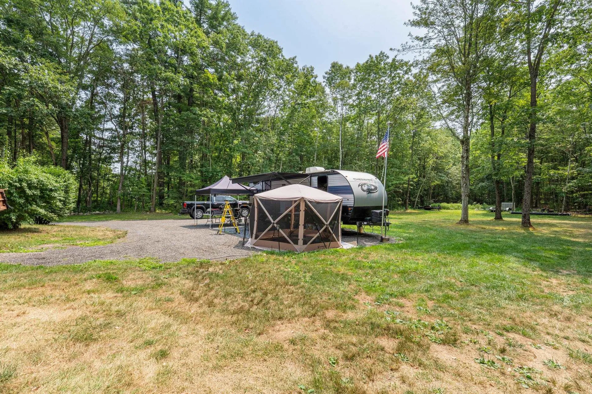 107 Litchfield Road Londonderry NH 03053