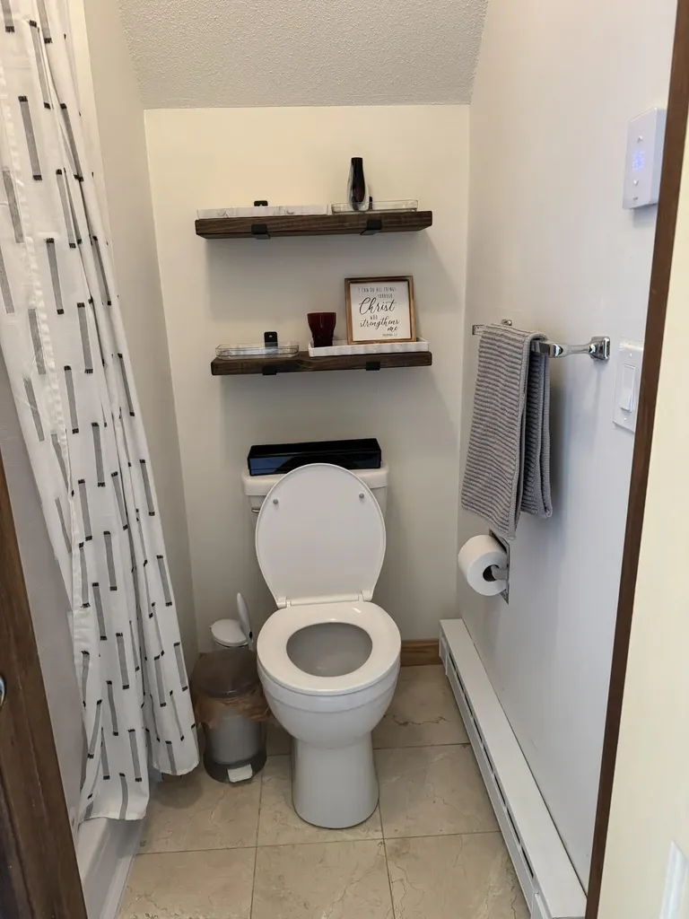 807 Murphys Road Hartford VT 05059